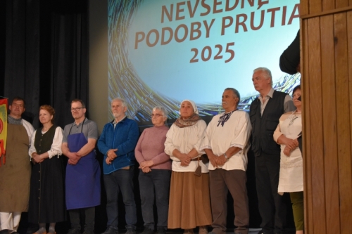 FOTO - Nevšedné podoby prútia 12.4.2025 – fotografia 424