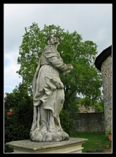 Fotografia: 17. máj 2019 - výlet dôchodcov Červený kameň, Smolenice, Bradlo, Košariská