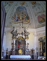 Fotografia: 17. máj 2019 - výlet dôchodcov Červený kameň, Smolenice, Bradlo, Košariská